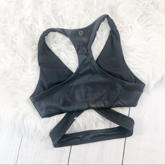 AR-33 Exhale Sports Bra in Black Light support Size Small - Picture 2 of 5